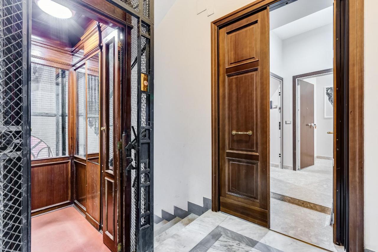 Crystal Trevi Fountain - Romedreamhome Exteriér fotografie